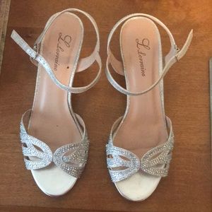 L Lorraine sparkly silver sandals